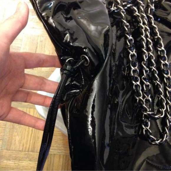 WOW POSHMARK - AUTHENTIC CHANEL SUPERMODEL EXTRA LARGE Leather Cabas Bag Tote - Picture 4 of 13